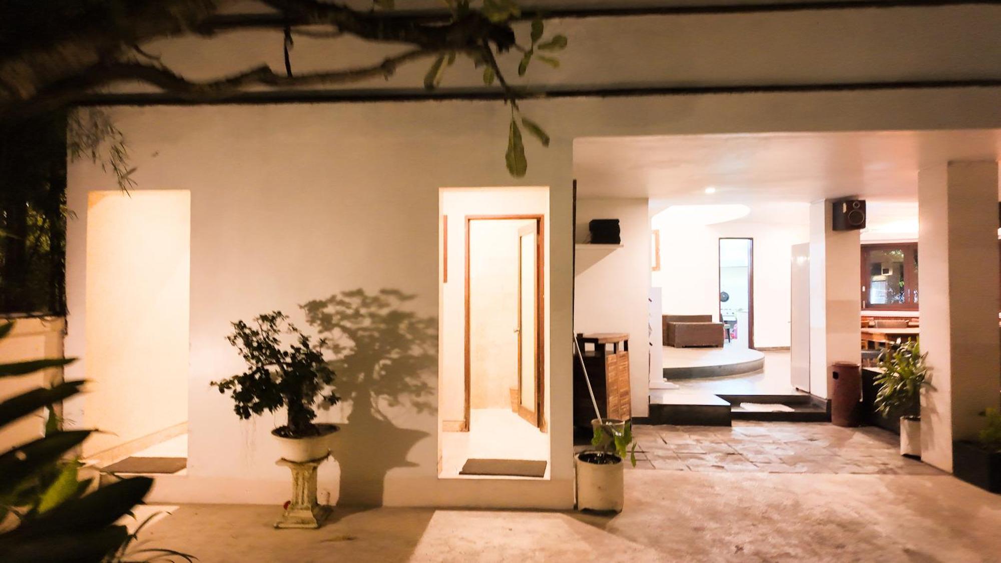 Villa Diana Bali 16 Bedrooms Seminyak Dış mekan fotoğraf