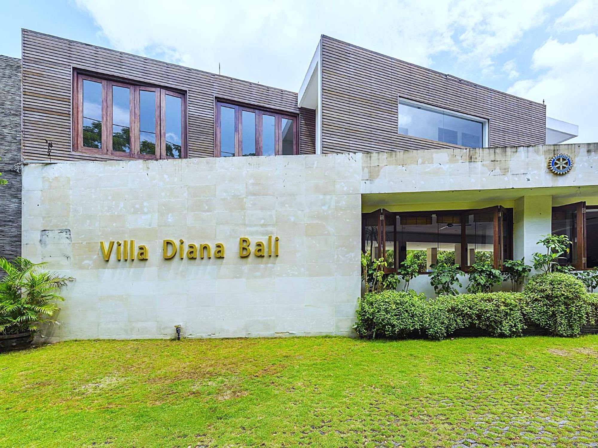 Villa Diana Bali 16 Bedrooms Seminyak Dış mekan fotoğraf